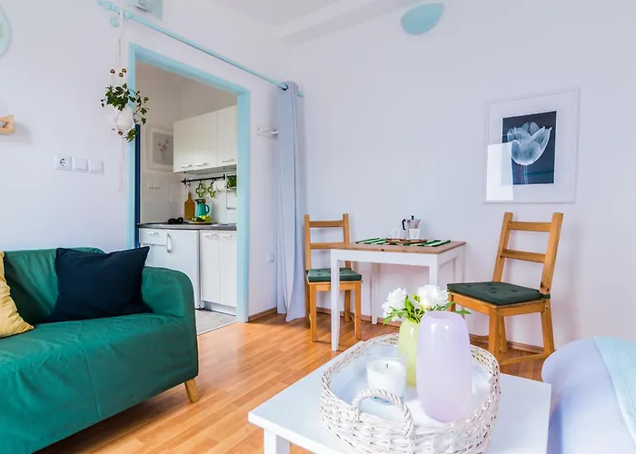 Garden Near The With Free Parking